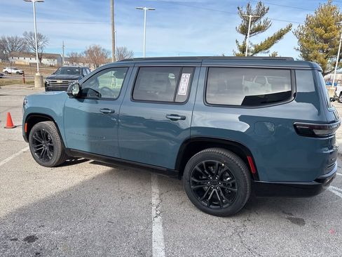 New 2026 Jeep Grand Wagoneer Summit AWD/4WD image 20