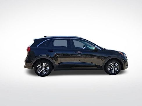 Used 2020 Kia Niro LXS FWD image 5