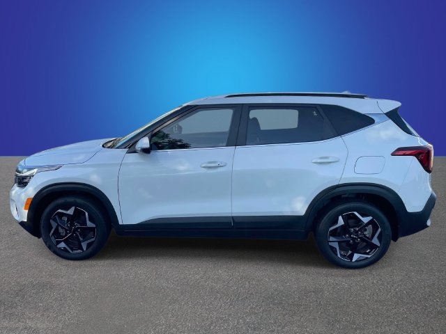 Used 2024 Kia Seltos EX FWD image 2