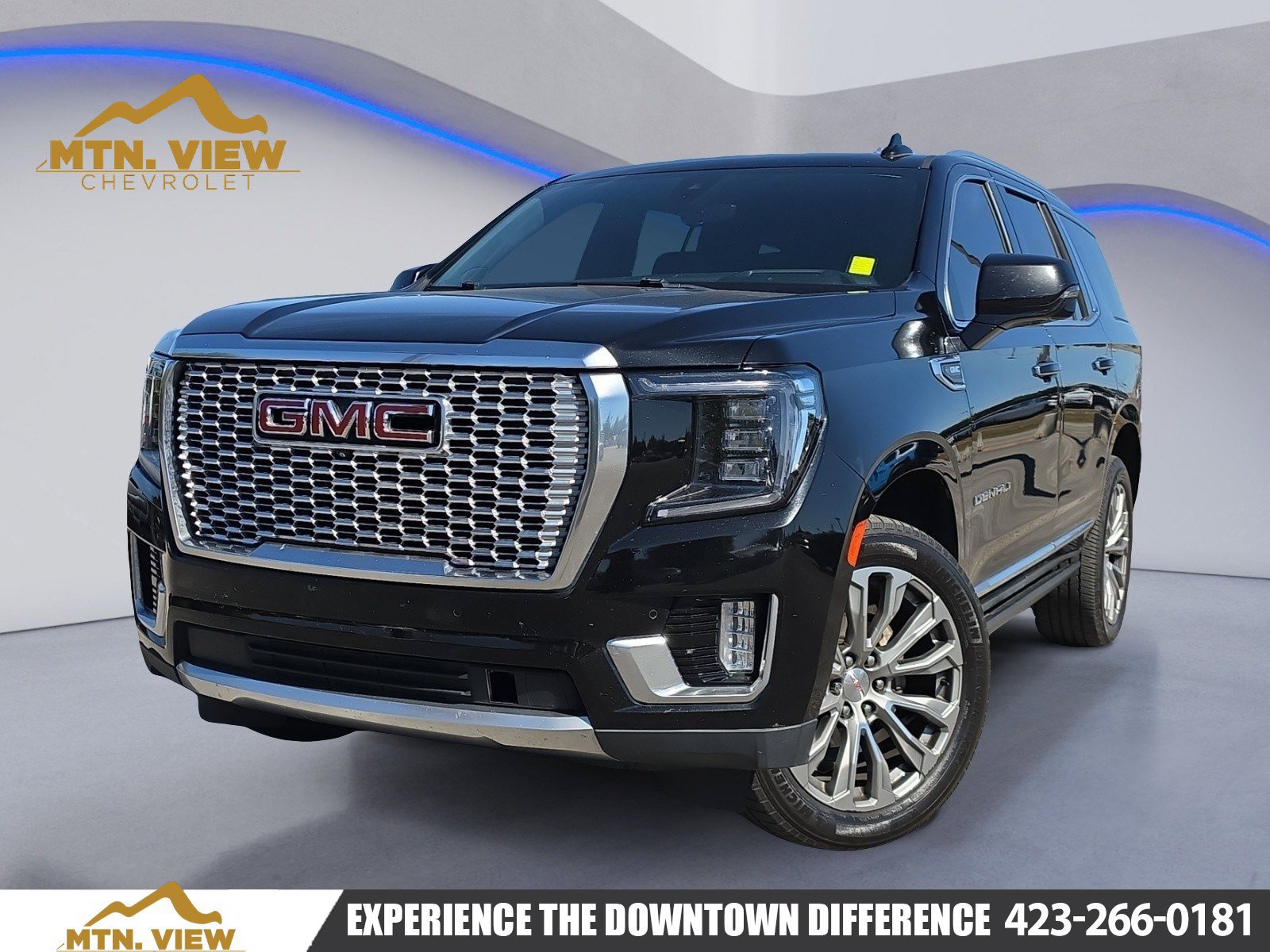 Used 2021 GMC Yukon Denali w/ Denali Premium Package AWD/4WD image 1