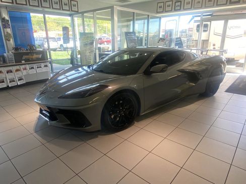 Used 2024 Chevrolet Corvette Stingray Coupe w/ 1LT image 3