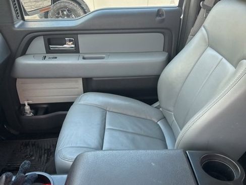 Used 2014 Ford F150 XLT w/ Equipment Group 302A Luxury image 9