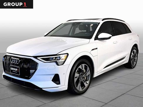 Used 2021 Audi e-tron Premium image 1