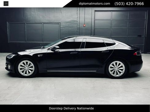 Used 2019 Tesla Model S 100D AWD/4WD image 4