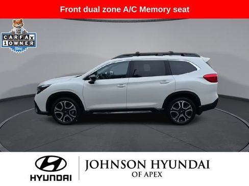 Used 2024 Subaru Ascent Limited w/ Technology Package image 5