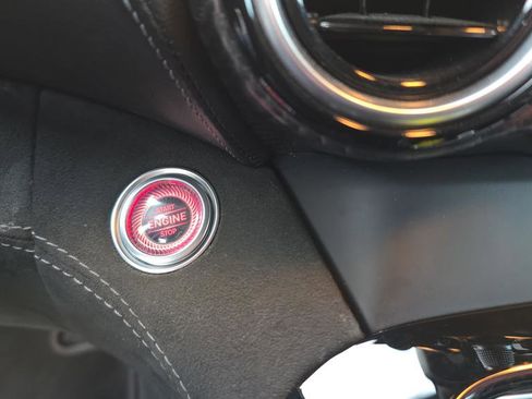 Used 2020 Mercedes-Benz AMG GT R image 32