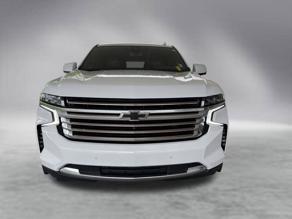 Used 2022 Chevrolet Tahoe High Country RWD image 9