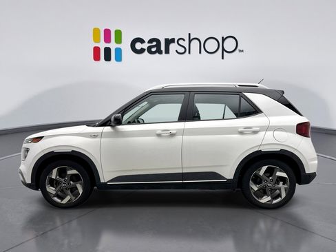 Used 2023 Hyundai Venue Limited FWD image 2