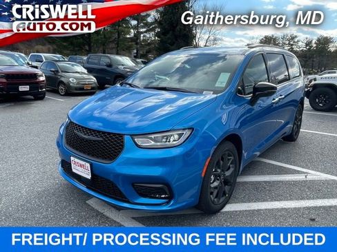 New 2026 Chrysler Pacifica Select FWD image 1