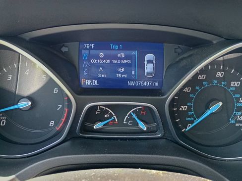 Used 2014 Ford Focus SE FWD image 10