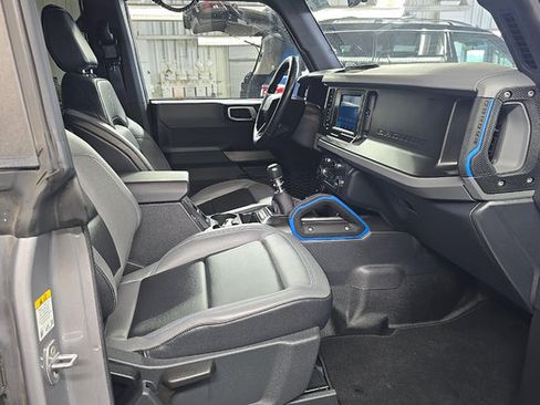 Used 2022 Ford Bronco Black Diamond AWD/4WD image 12