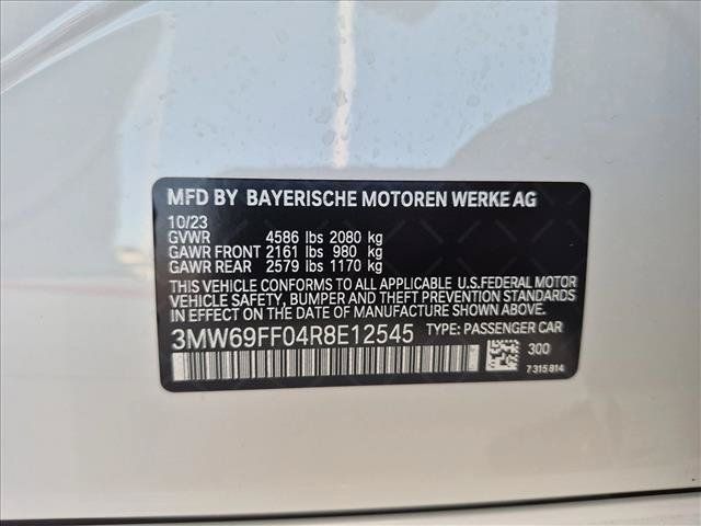 Used 2024 BMW 330i Sedan w/ Convenience Package RWD image 26
