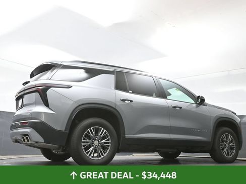 Used 2024 Chevrolet Traverse LT AWD/4WD image 55