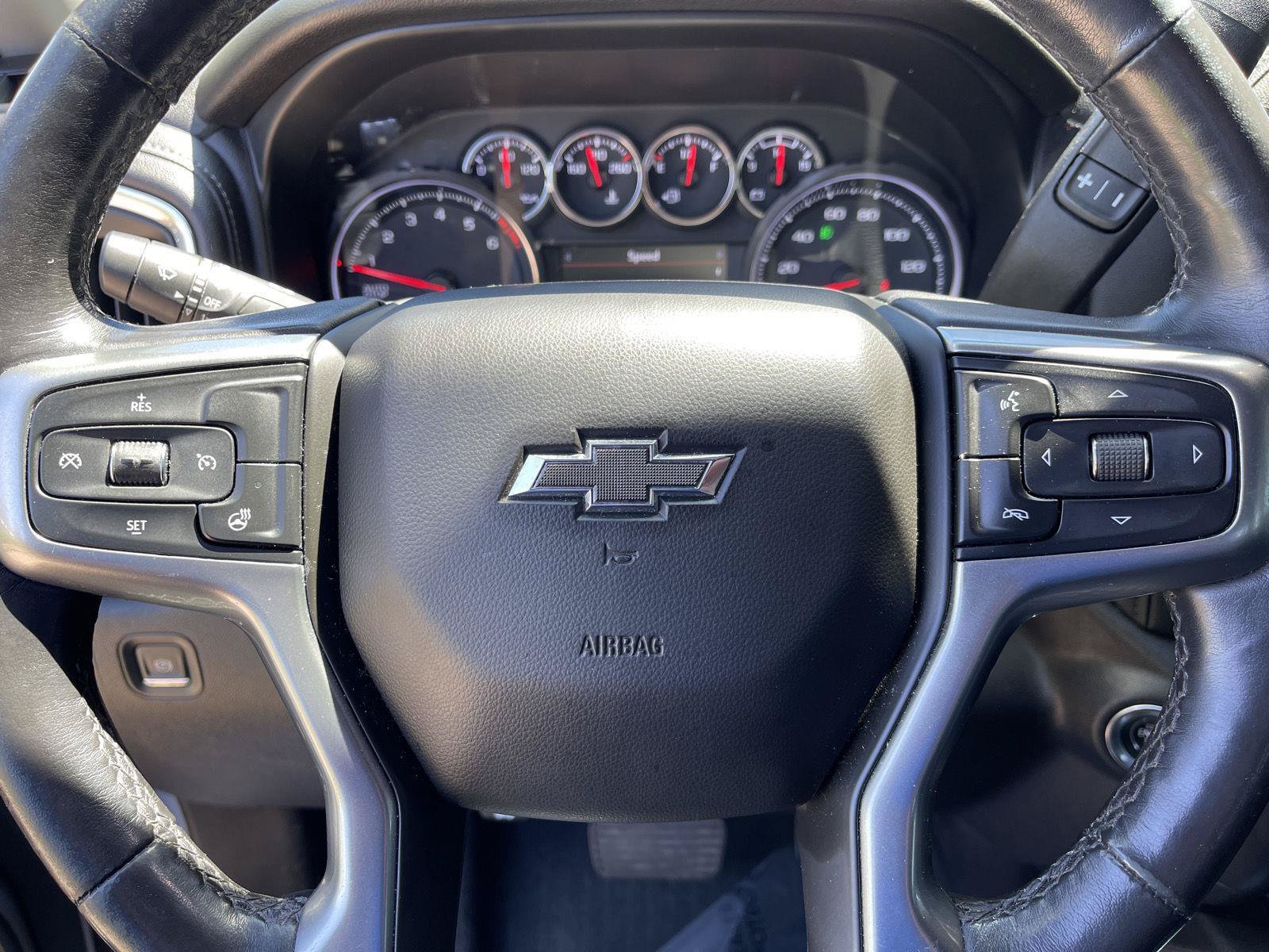 Used 2021 Chevrolet Silverado 1500 LT Trail Boss w/ Convenience Package II AWD/4WD image 23