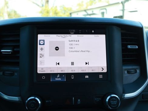 Used 2024 RAM 2500 Big Horn image 17