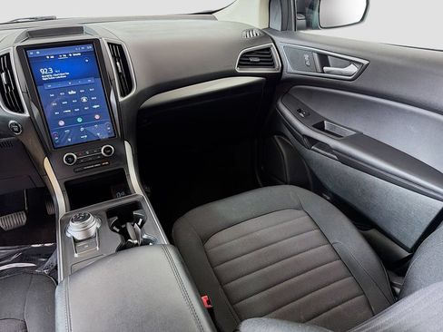 Used 2024 Ford Edge SE w/ Black Appearance Package AWD/4WD image 25