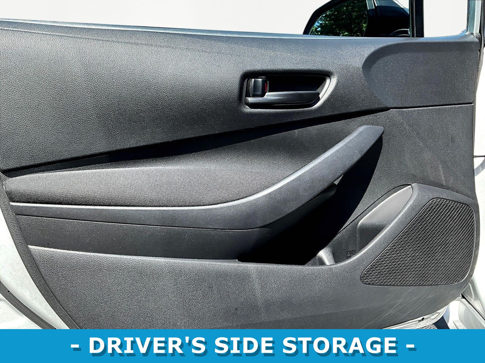 Used 2024 Toyota Corolla LE FWD image 20