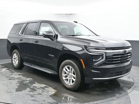 New 2026 Chevrolet Tahoe LS image 2