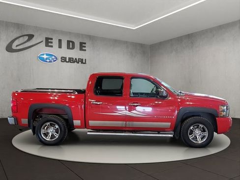 Used 2007 Chevrolet Silverado 1500 LTZ w/ Safety Package AWD/4WD image 5