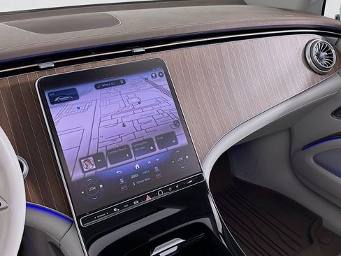 Certified 2022 Mercedes-Benz EQS 450+ Sedan image 20