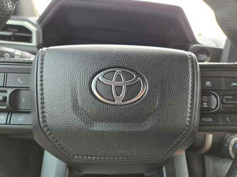 Used 2024 Toyota Tacoma SR5 AWD/4WD image 24
