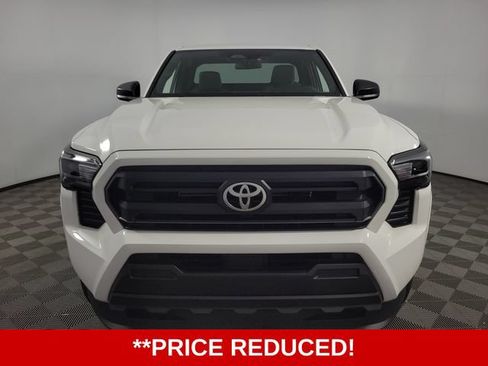 Used 2024 Toyota Tacoma SR w/ Towing Package AWD/4WD image 2