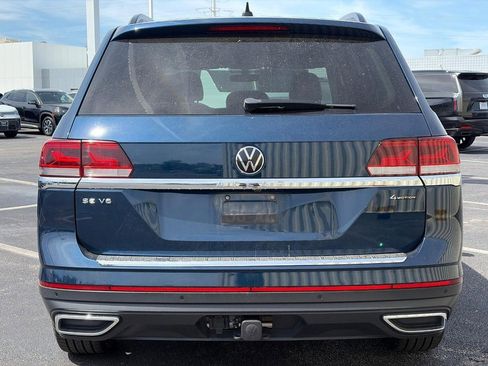 Used 2023 Volkswagen Atlas SE image 3