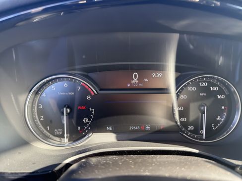 Used 2024 Cadillac XT6 Sport w/ LPO, Onyx Lite Package image 15