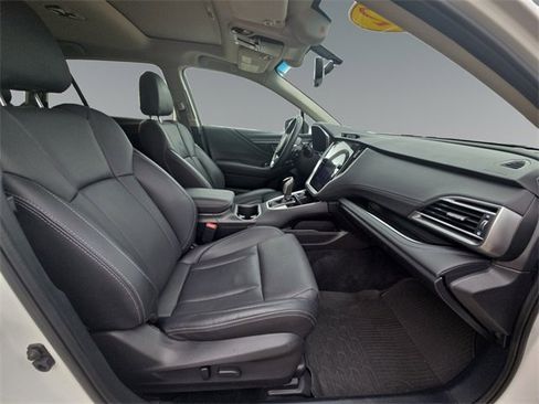 Certified 2022 Subaru Outback Limited image 19