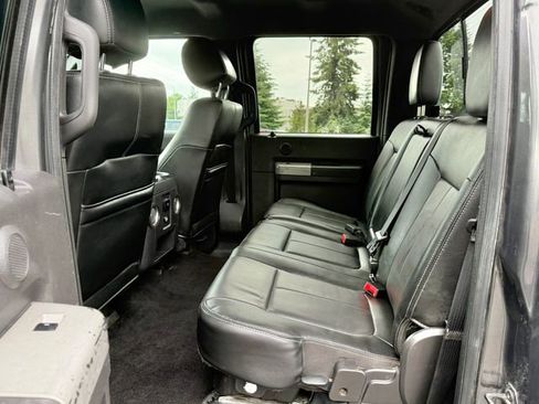 Used 2016 Ford F250 Lariat w/ Lariat Interior Package AWD/4WD image 16