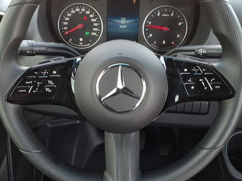 Used 2025 Mercedes-Benz Sprinter 2500 image 26