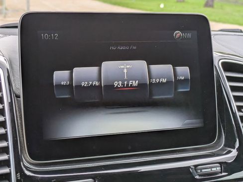 Used 2017 Mercedes-Benz GLE 63 AMG 4MATIC image 21