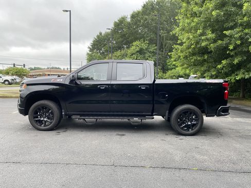 Used 2025 Chevrolet Silverado 1500 LT Trail Boss w/ Convenience Package II AWD/4WD image 6