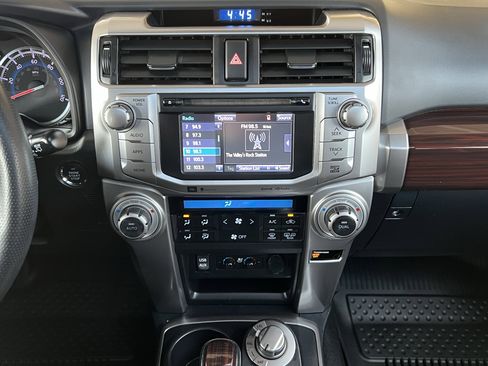 Used 2018 Toyota 4Runner Limited image 24