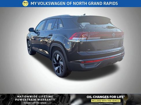 New 2026 Volkswagen Atlas Cross Sport SE image 5
