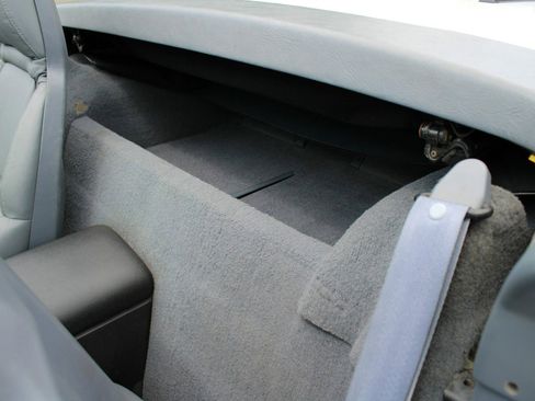 Used 1991 Chevrolet Corvette Convertible image 26