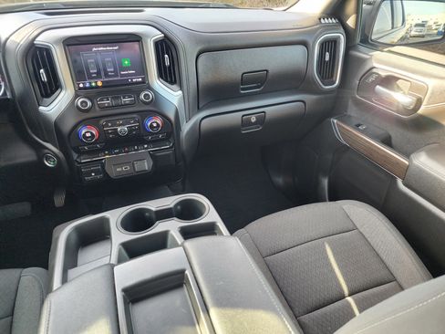 Used 2021 Chevrolet Silverado 1500 RST w/ Bed Protection Package image 19