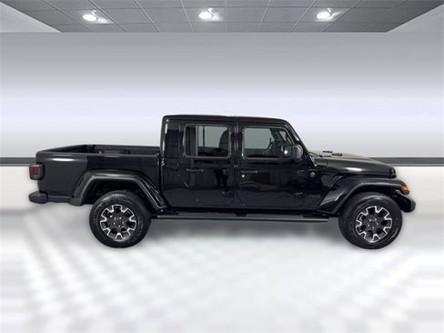New 2025 Jeep Gladiator Sport w/ Premium Package image 8