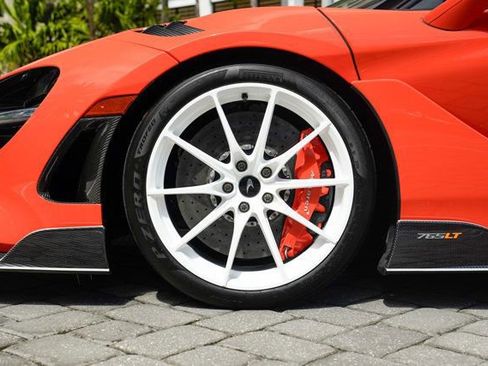 Used 2021 McLaren 765LT image 14