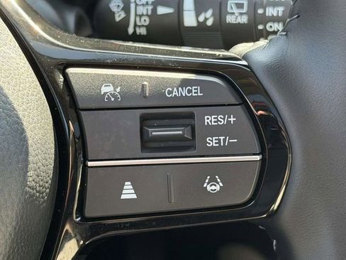 Certified 2026 Honda HR-V EX-L image 17