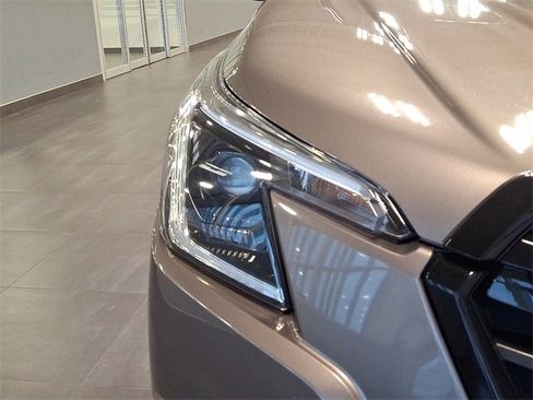 Certified 2024 Subaru Forester Premium image 8