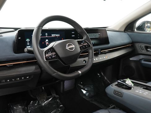 Used 2023 Nissan Ariya AWD/4WD image 27