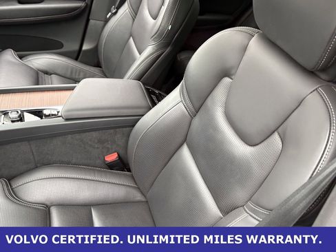 Certified 2023 Volvo XC60 B5 Ultimate image 30
