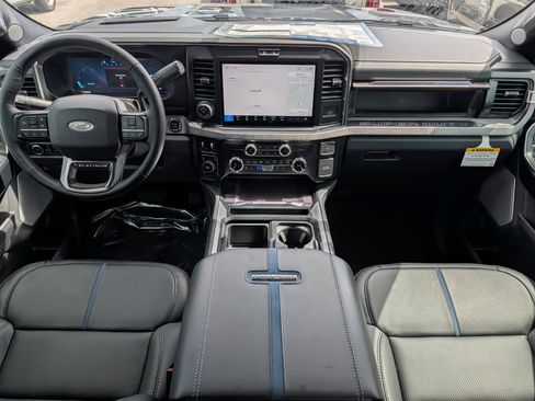 New 2026 Ford F250 Platinum AWD/4WD image 17