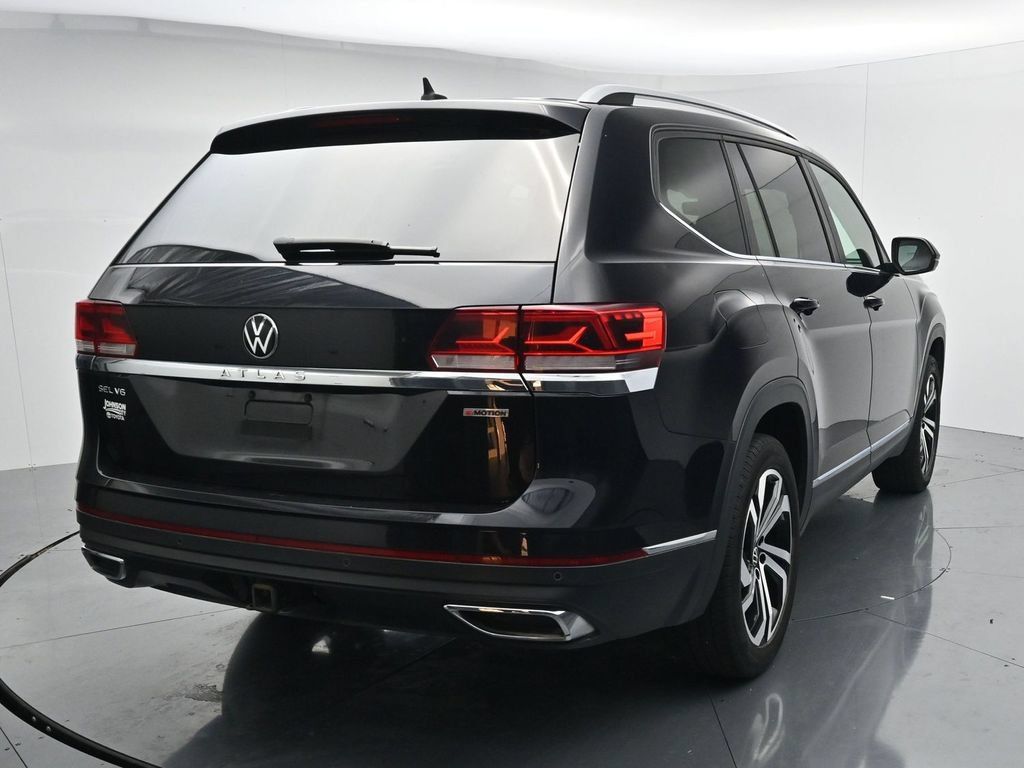 Used 2022 Volkswagen Atlas SEL AWD/4WD image 6