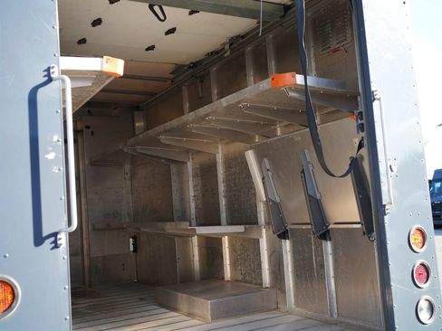 Used 2021 Ford Transit 350 DRW RWD image 12