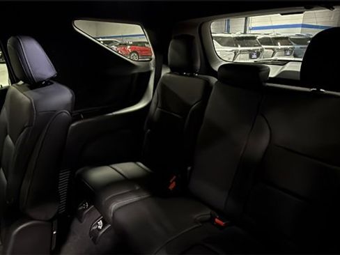 New 2026 Chevrolet Traverse LT w/ Driver Confidence Package image 17