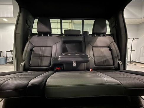 Used 2025 Chevrolet Silverado 1500 High Country w/ High Country Premium Package image 29