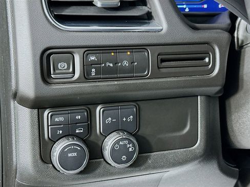 Used 2023 Chevrolet Tahoe LT image 11