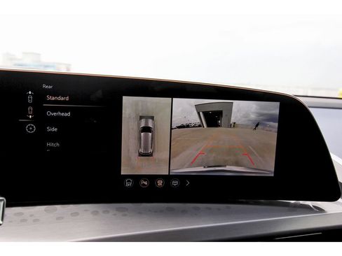 New 2026 Cadillac Vistiq Premium Luxury image 17